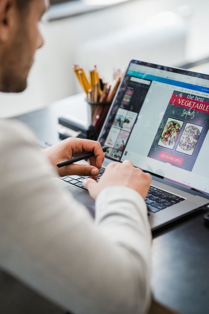 Photo by Mizuno K: https://www.pexels.com/photo/graphic-designer-working-on-laptop-12902996/